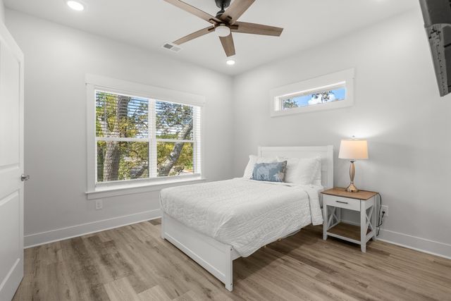 520 28th Ave. N, Myrtle Beach, SC 29577