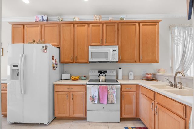 845 LaQuinta Loop, Murrells Inlet, SC 29576