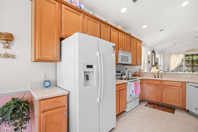 845 LaQuinta Loop, Murrells Inlet, SC 29576