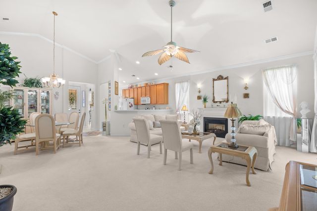 845 LaQuinta Loop, Murrells Inlet, SC 29576