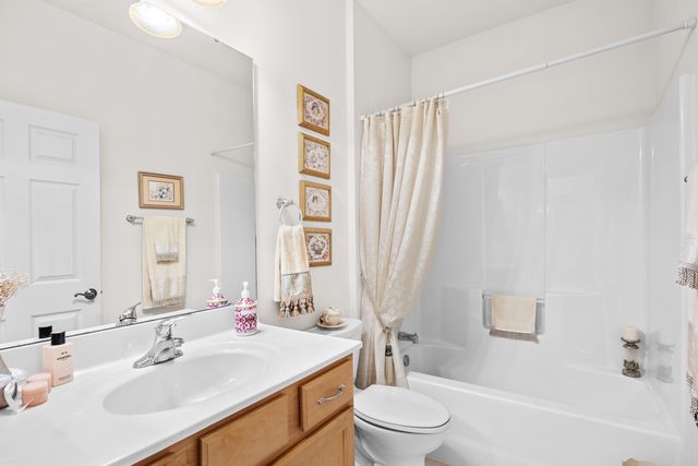 845 LaQuinta Loop, Murrells Inlet, SC 29576