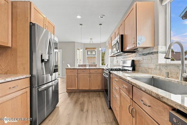 12355 Gregg Lane, Anchorage, AK 99515