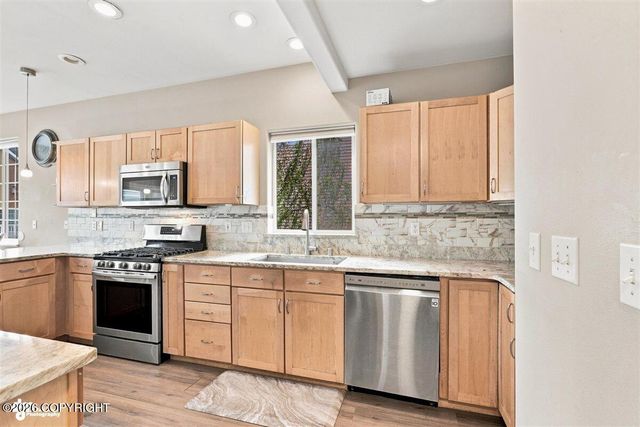 12355 Gregg Lane, Anchorage, AK 99515