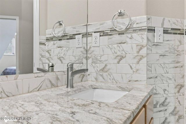 12355 Gregg Lane, Anchorage, AK 99515