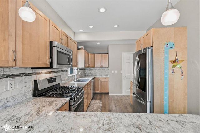 12355 Gregg Lane, Anchorage, AK 99515