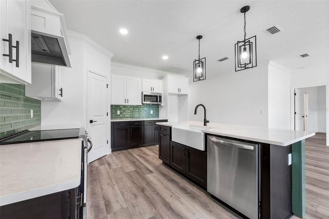 6723 SW 15TH PLACE, Gainesville, FL 32607