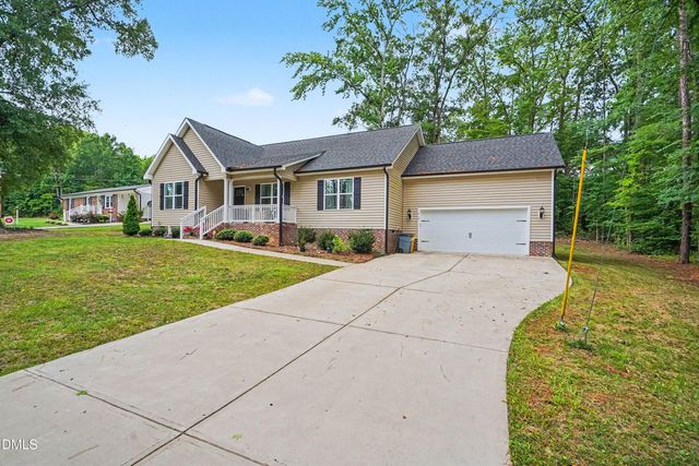 212 Tanglewood Drive, Louisburg, NC 27549