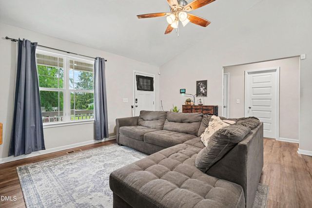 212 Tanglewood Drive, Louisburg, NC 27549