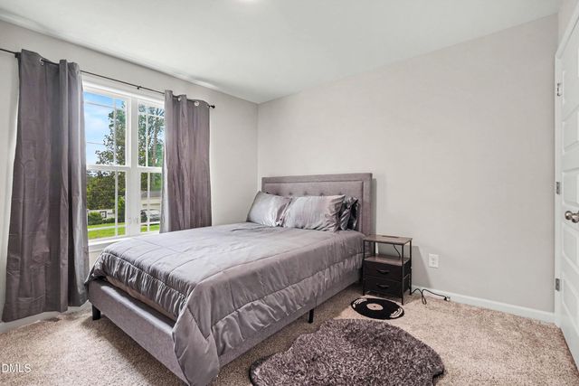 212 Tanglewood Drive, Louisburg, NC 27549