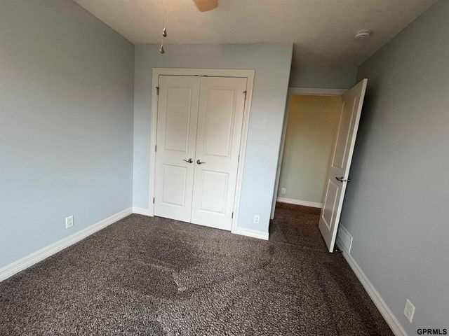 4723 Ponderosa Drive, Papillion, NE 68133