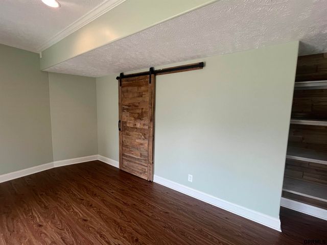 4723 Ponderosa Drive, Papillion, NE 68133