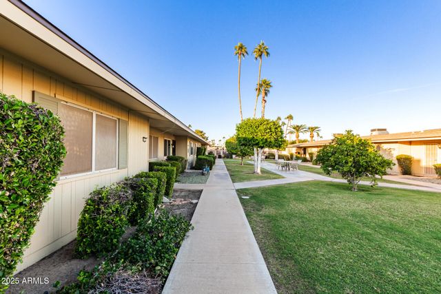 10941 W SANTA FE Drive, Sun City, AZ 85351