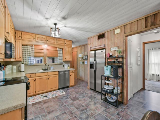 2200 Skyline Drive, Fort Worth, TX 76114