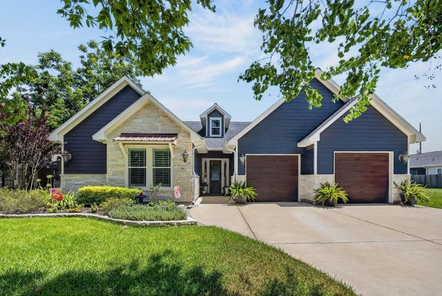 509 Texas St, Tomball, TX 77375
