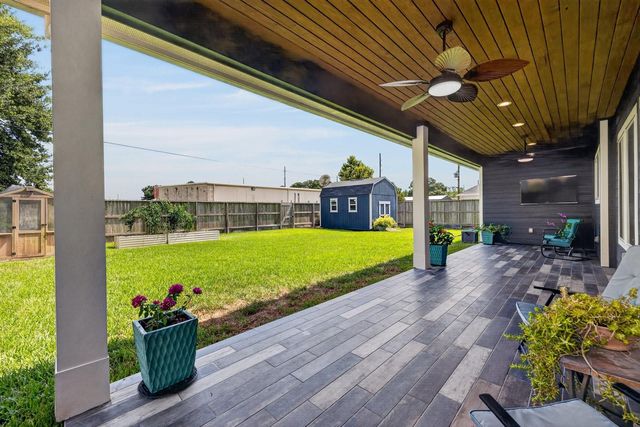 509 Texas St, Tomball, TX 77375