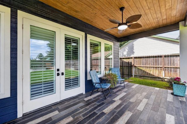509 Texas St, Tomball, TX 77375