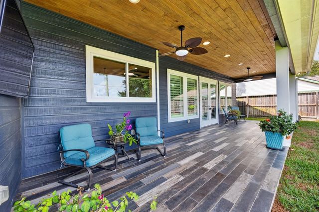 509 Texas St, Tomball, TX 77375