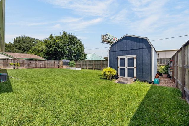 509 Texas St, Tomball, TX 77375