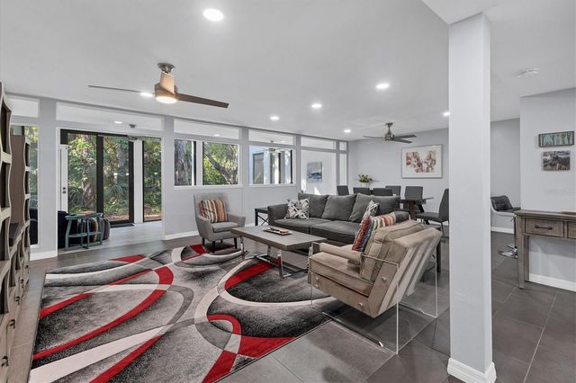 3332 THORNWOOD ROAD 3332, Sarasota, FL 34231