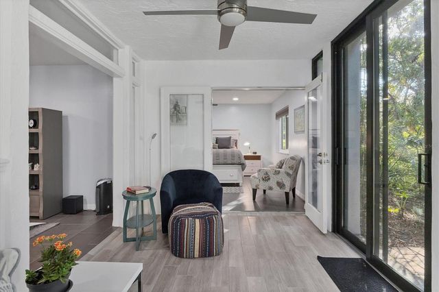 3332 THORNWOOD ROAD 3332, Sarasota, FL 34231