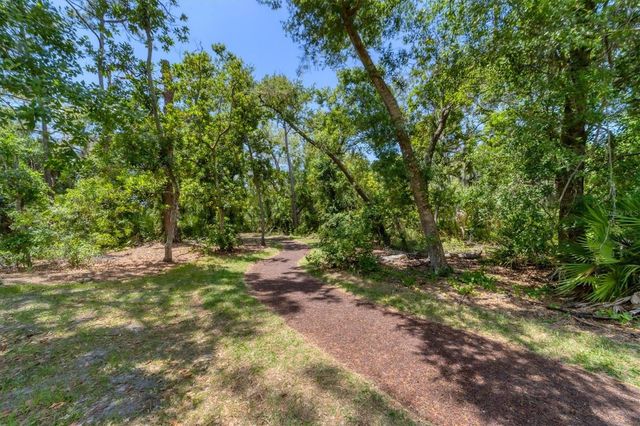 3332 THORNWOOD ROAD 3332, Sarasota, FL 34231