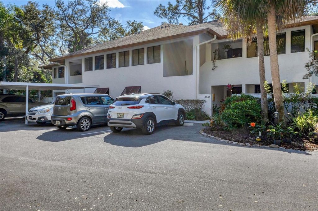 3332 THORNWOOD ROAD 3332, Sarasota, FL 34231
