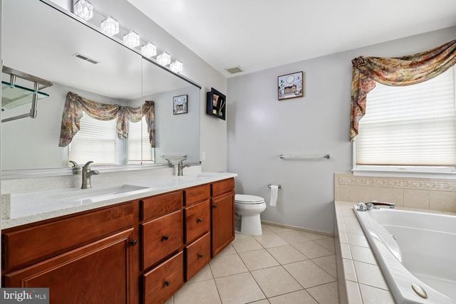 14112 BEAR CREEK DR, Boyds, MD 20841