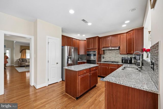 14112 BEAR CREEK DR, Boyds, MD 20841