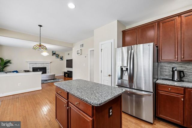 14112 BEAR CREEK DR, Boyds, MD 20841