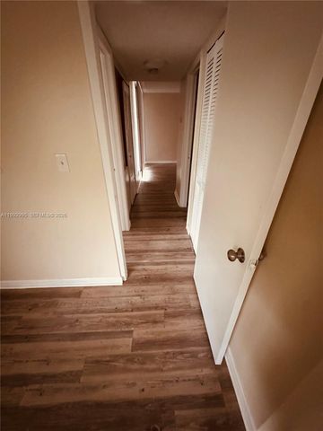 211 Lake Pointe Dr 110, Oakland Park, FL 33309