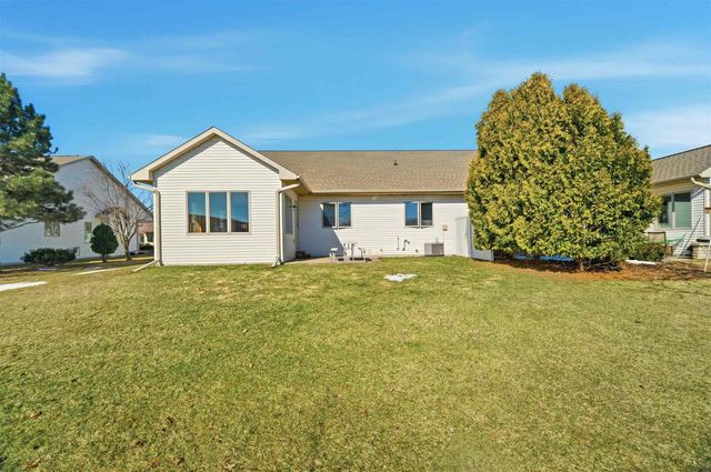 4724 N FALLVIEW LANE, Appleton, WI 54913