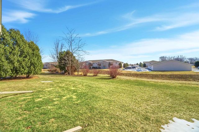 4724 N FALLVIEW LANE, Appleton, WI 54913