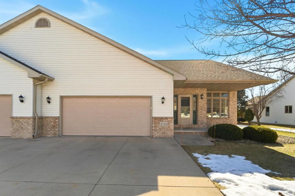 4724 N FALLVIEW LANE, Appleton, WI 54913