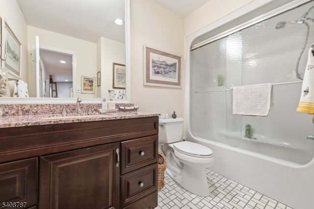 50 Glenview Dr, West Orange Twp., NJ 07052