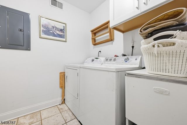 50 Glenview Dr, West Orange Twp., NJ 07052