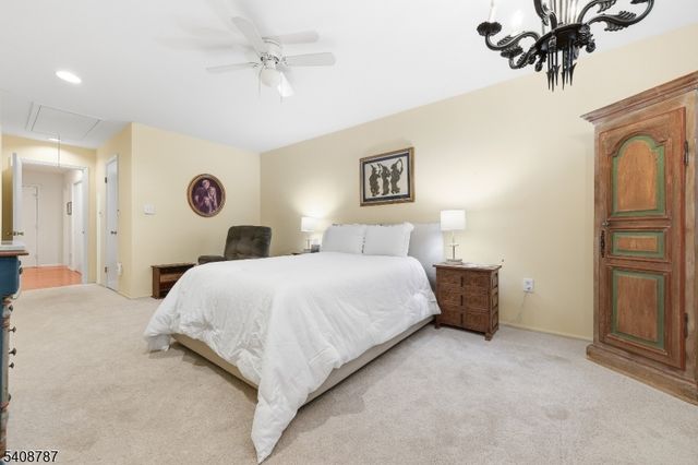 50 Glenview Dr, West Orange Twp., NJ 07052