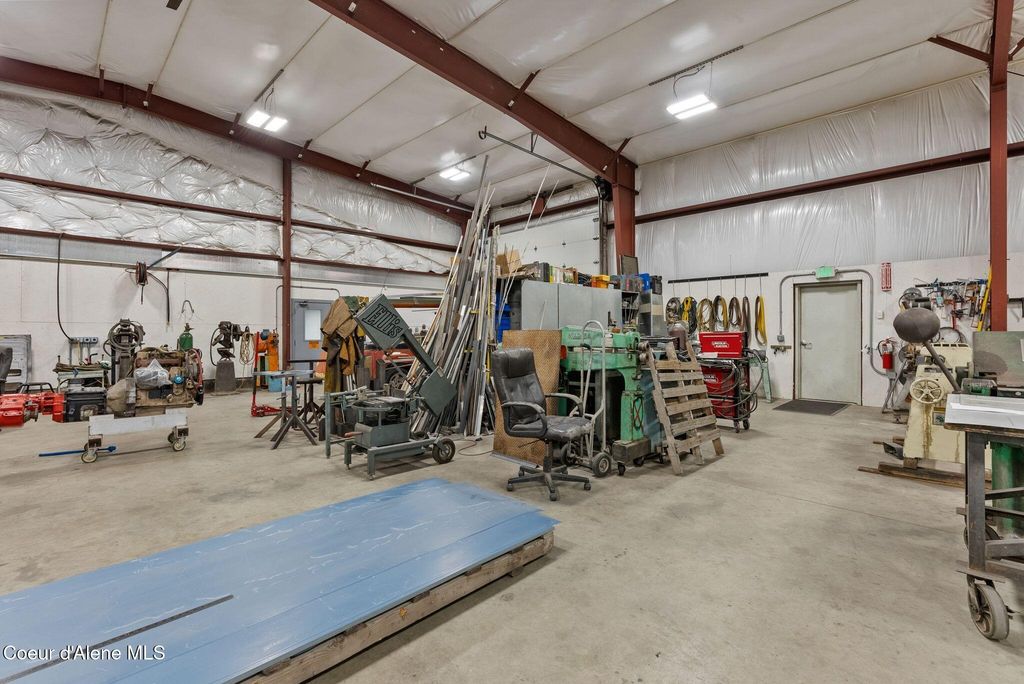 3315 N Tschirley Rd, Greenacres, WA 99016 photo 9