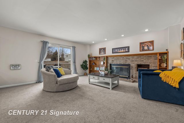 8044 Creston Drive, Freeland, MI 48623