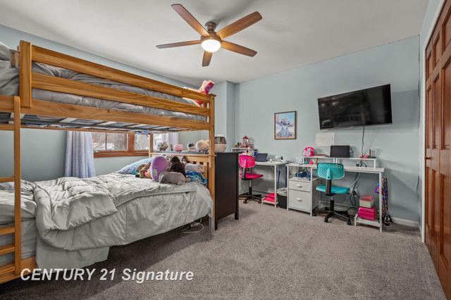 8044 Creston Drive, Freeland, MI 48623