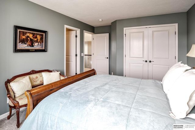 1425 N 191st Avenue, Omaha, NE 68022