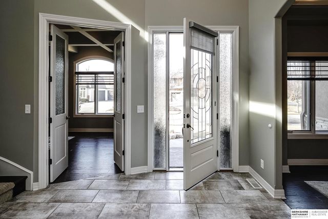 1425 N 191st Avenue, Omaha, NE 68022