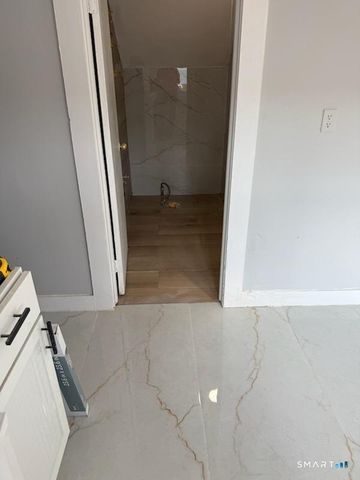 761 Winchester Avenue 3, New Haven, CT 06511