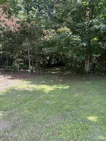 345 U.S. 421 Highway, Pennington Gap, VA 24277
