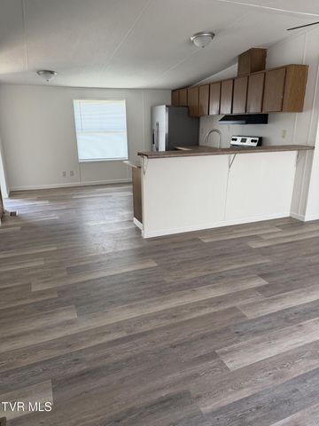 345 U.S. 421 Highway, Pennington Gap, VA 24277