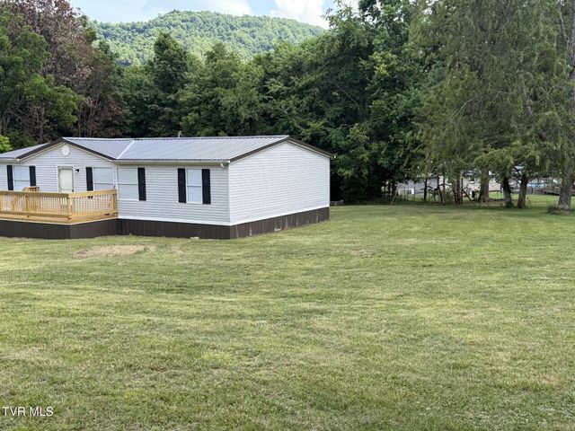 345 U.S. 421 Highway, Pennington Gap, VA 24277