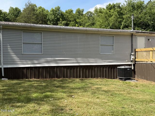 345 U.S. 421 Highway, Pennington Gap, VA 24277