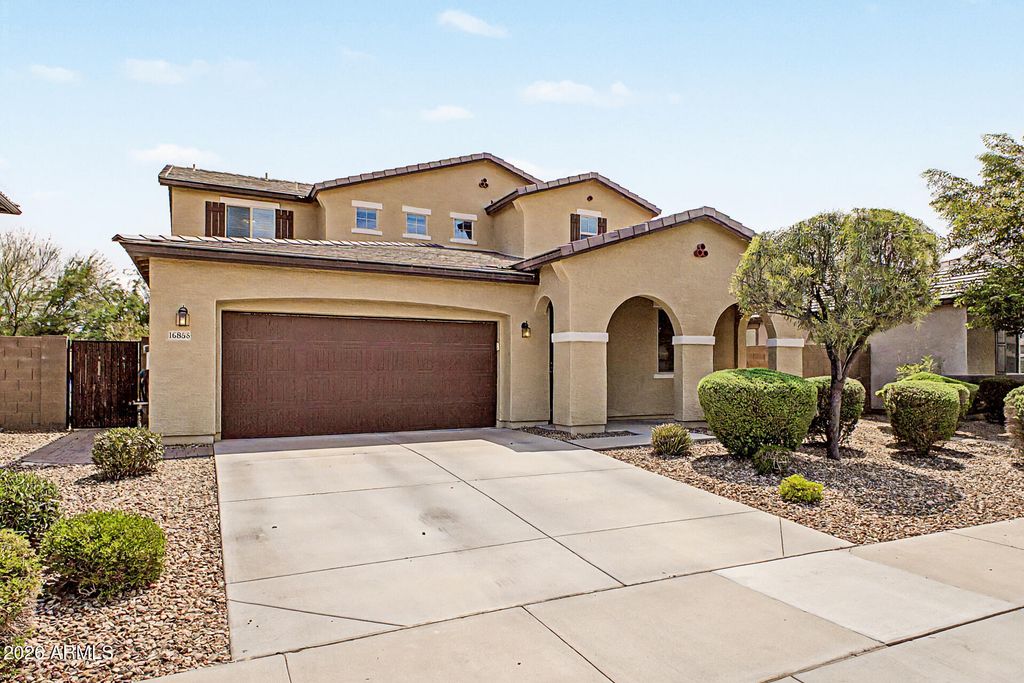 16855 W ADAMS Street, Goodyear, AZ 85338 — photo 3