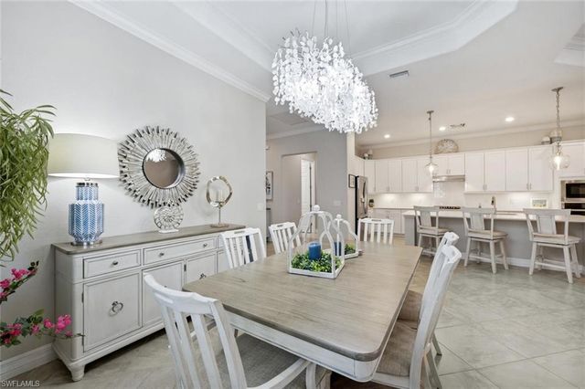 1831 Mustique ST, Naples, FL 34120