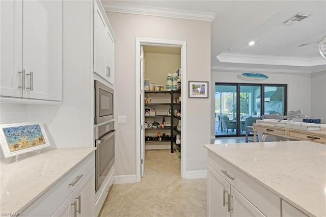 1831 Mustique ST, Naples, FL 34120