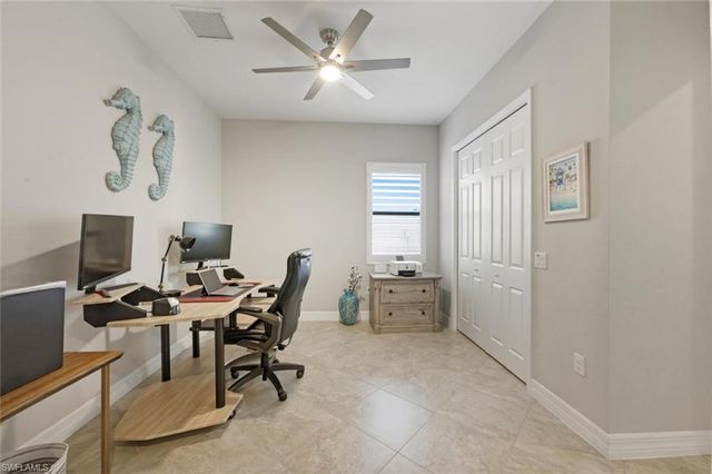1831 Mustique ST, Naples, FL 34120